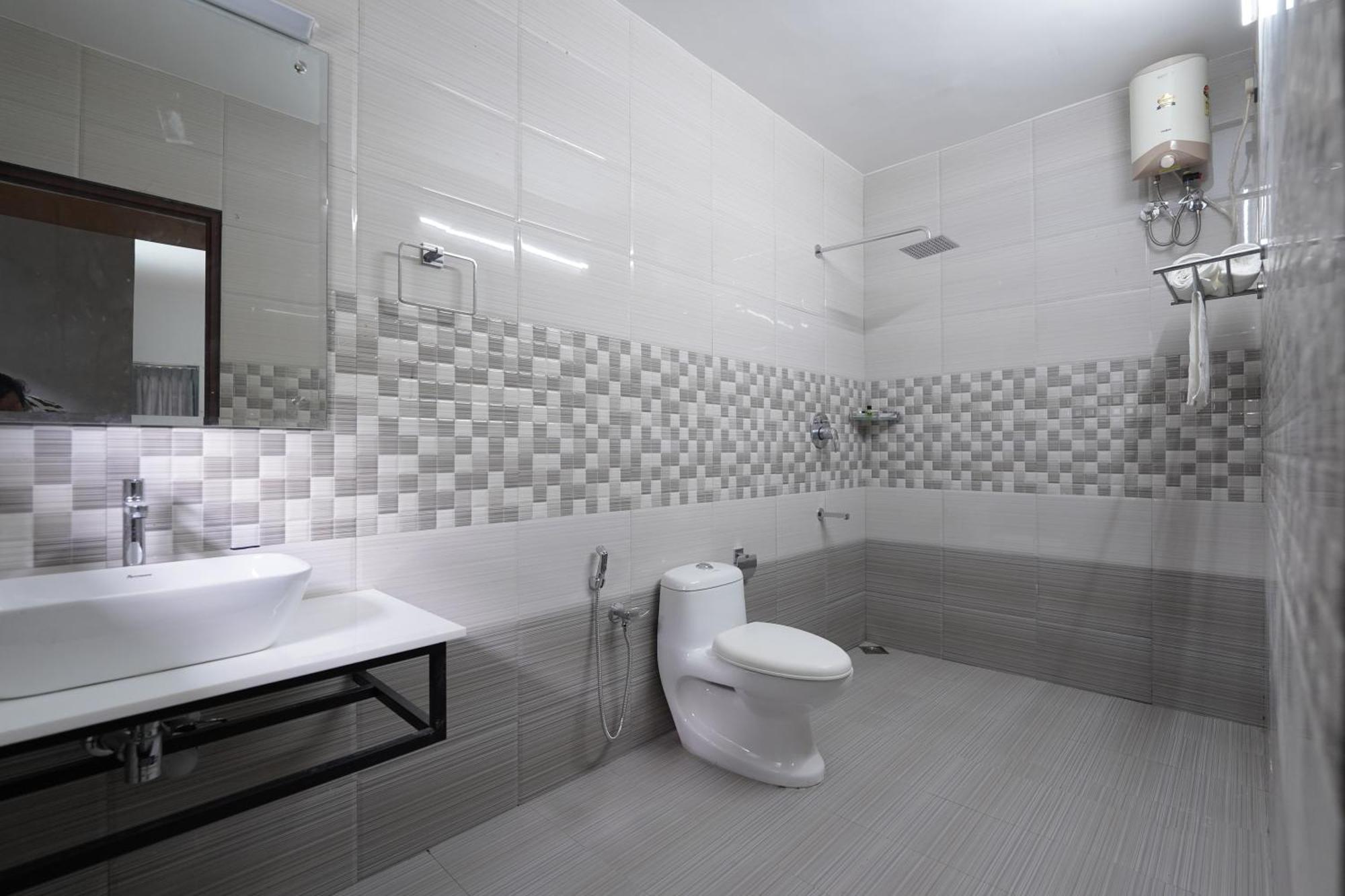 Hotel Eve Nest Kochi Esterno foto
